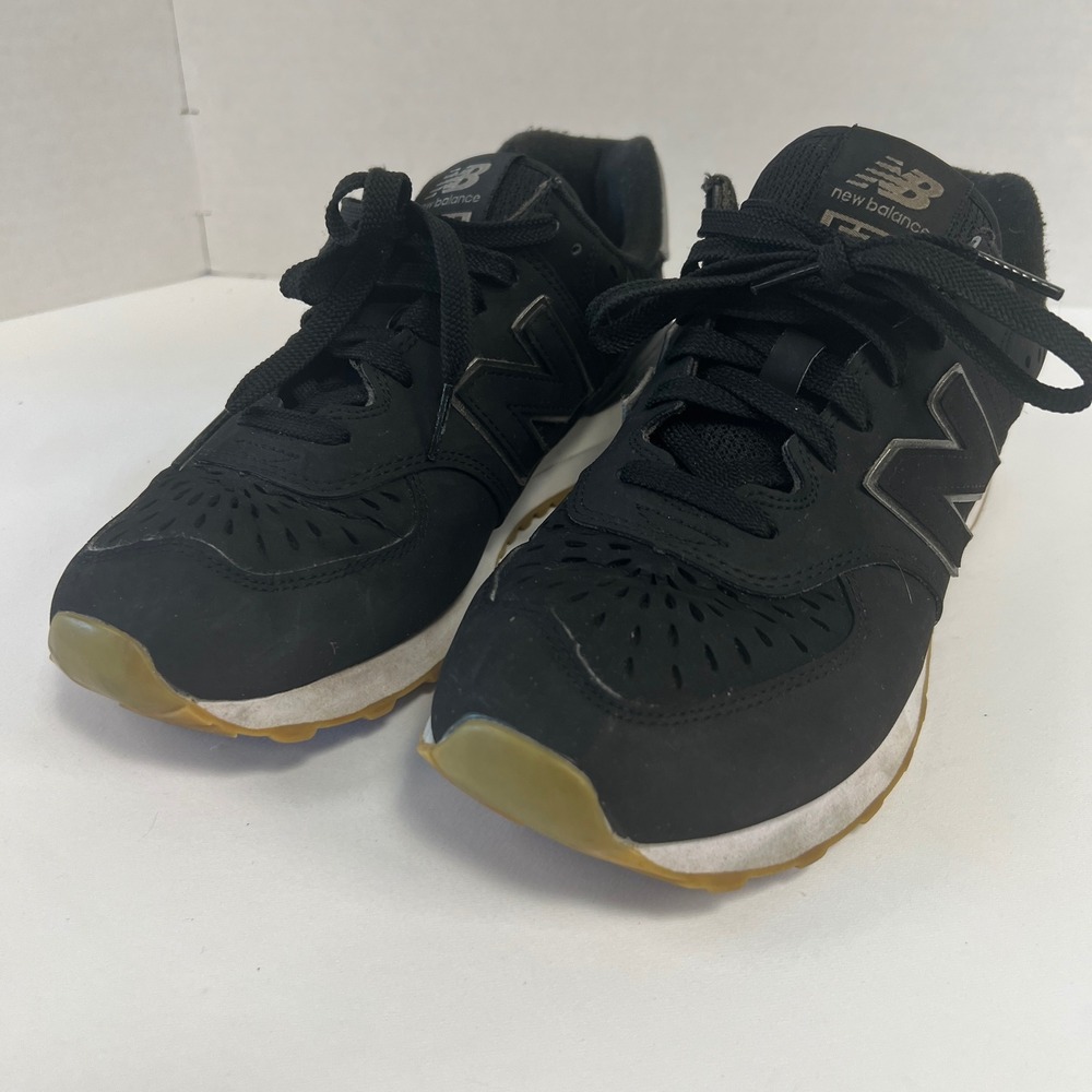 New Balance Womens Sz 10 Black Silver Gum Sole Sneakers WL574SCP Womens